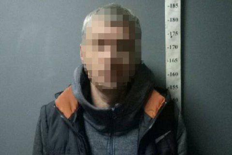 Полиция задержала киевлянина, накануне "заминировавшего" ТЦ на Малышко