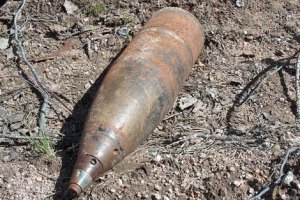 Военный погиб, подорвавшись на фугасе в Луганской области