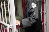 Янукович намерен улучшить жизнь заключенных