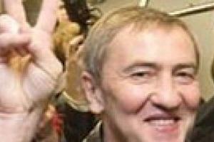 КС признал за Черновецким два года полномочий