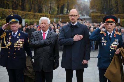 Яценюк уверен в возвращении Крыма, Донецка и Луганска