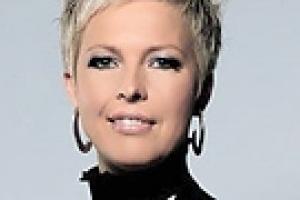 Супруга президента Эстонии хочет подарить Мадонне спортивный костюм