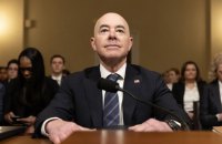 Сенат США відхилив імпічмент чиновника адміністрації Байдена