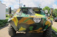 Житель гуцульского села подарил "Айдару" личный БТР