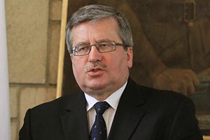 Поставки оружия Украине не помогут, - президент Польши