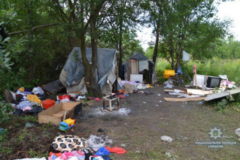 Группой из 7 нападавших на лагерь ромов во Львове руководил 20-летний парень, - Князев