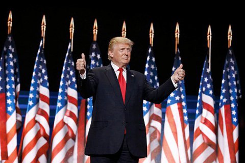 Несколько видных республиканцев выступили против Трампа из-за сексизма