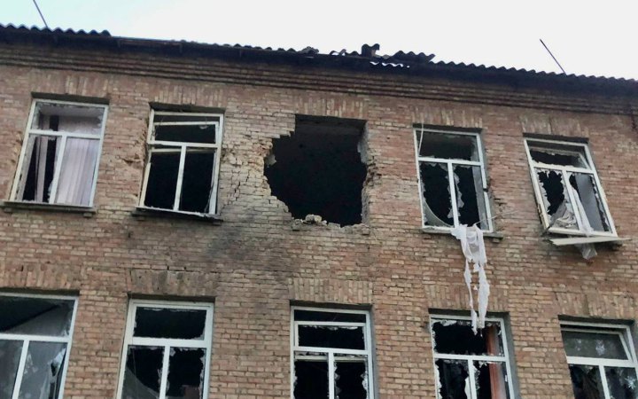 Уночі ворог обстріляв із “градів” і важкої артилерії Нікопольський район Дніпропетровщини