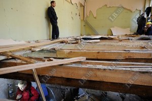Приятель Черновецкого выселяет «А-БА-БА-ГА-ЛА-МА-ГУ»?
