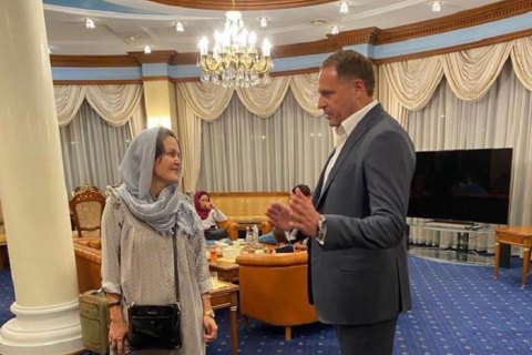 Режиссера Сахру Карими эвакуировали из Афганистана в Украину