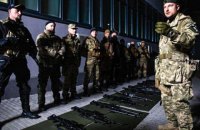 Завод "Кузня на Рыбальском" передал терробороне Киева первую партию новых пулеметов