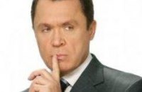 Семиноженко пристроили к Азарову 