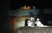 РФ атакувала дроном іноземне судно у Чорному морі, українські прикордонники евакуювали екіпаж