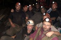 На шахте "Лисичанскугля", где 10 сутки бастуют горняки, произошел обвал