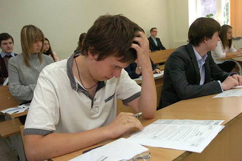 На зовнішнє тестування з математики прийшли 106 тис. школярів