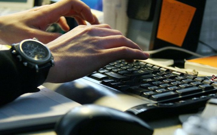 У Києві судитимуть експравоохоронця, який збував інформацію із закритих реєстрів