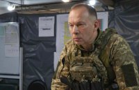 Сирський відвідав позиції корпусу «Азов» і 7-го корпусу швидкого реагування ДШВ