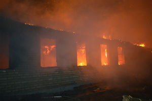 В Одеській області згоріла казарма