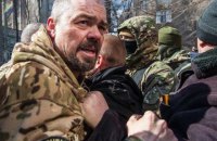 Четырех фигурантов дела об убийстве "Сармата" отпустили под домашний арест