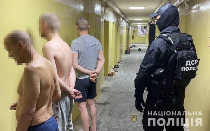 В Киеве будут судить "смотрящего" СИЗО, ранее сидевшего за убийство ребенка