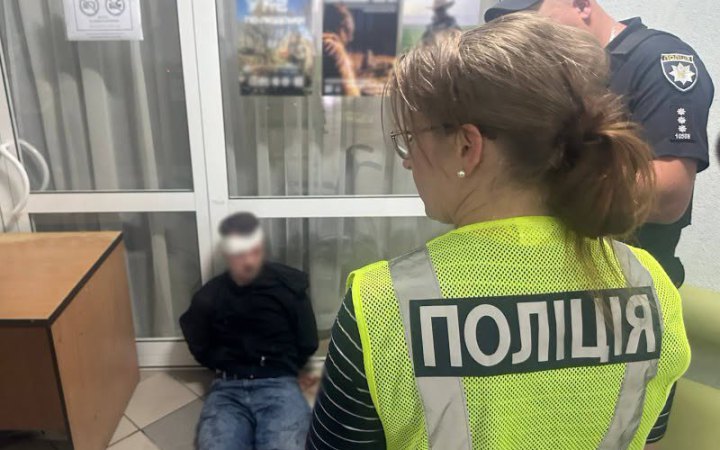Чоловіку, який вбив лікарку під час проходження ВЛК, повідомили про підозру 