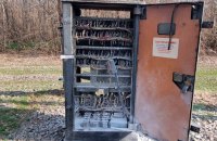 Поліцейські затримали чоловіка за підпали релейних шаф на залізниці у Харківській області