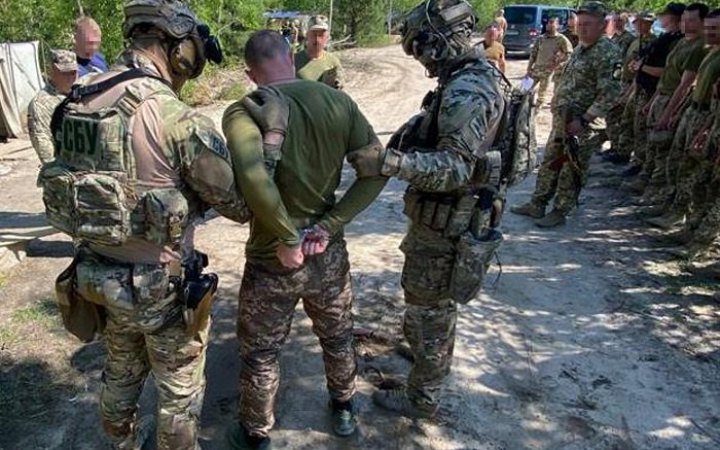 СБУ затримала колишнього "ДНРівця", який намагався влаштуватися на службу в ЗСУ