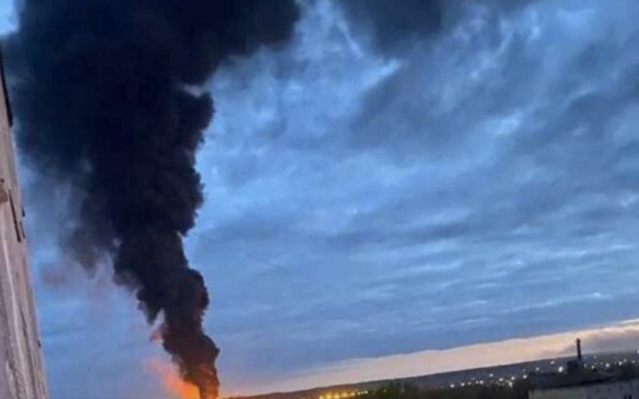 Безпілотники атакували металургійний завод у Росії
