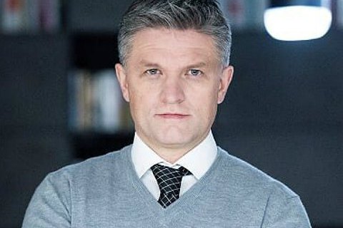 Государство должно привлекать украинских фармпроизводителей к медреформе, – Шимкив