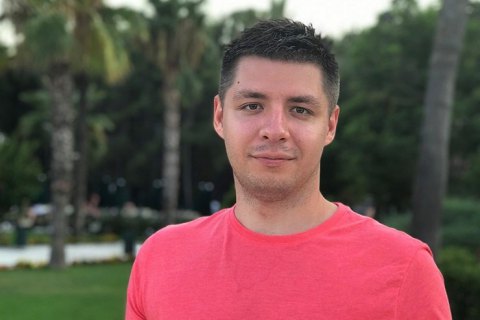 Редактор отдела "Мир" LB.ua Александр Демченко вошел в шортлист премии "Высокие стандарты журналистики"