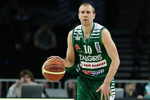 "Мавпы" подписали Делининкайтиса