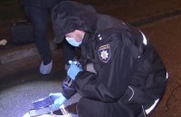 В Киеве мужчине выстрелили в грудь во дворе его дома, подозреваемый задержан  