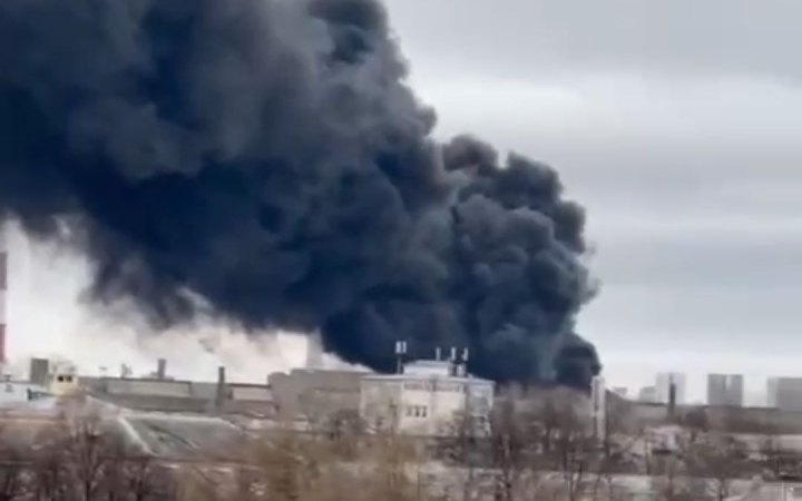 У РФ горить великий оборонний завод "Уралмаш" 