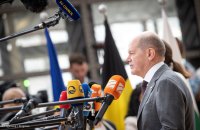 Поки Україна перебуває у стані війни, вона не може стати членом НАТО, - Шольц