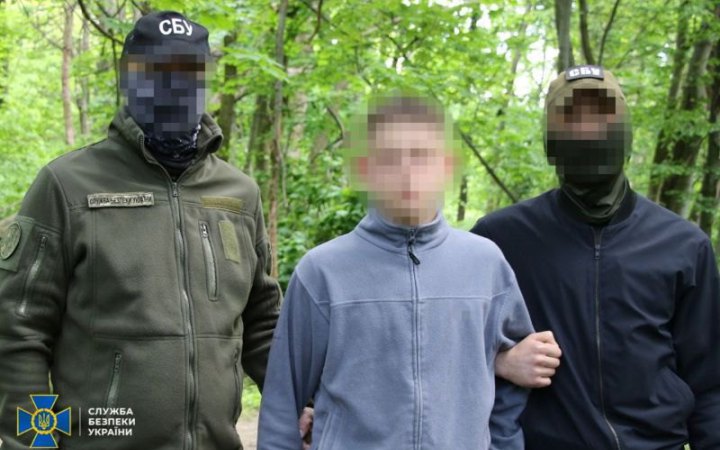 СБУ затримала підлітка, який готував підрив адмінбудівлі ТЦК у Києві