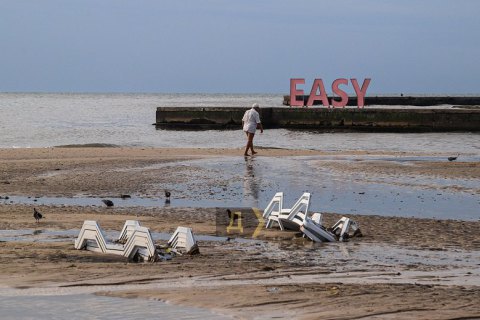 После ливня в Одессе рекомендуют не купаться в море