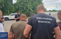 На Вінничині командир роти вимагав хабар у військовослужбовця, який виконує завдання в зоні бойових дій, – прокуратура