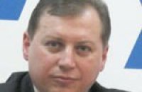 Обвиненный в избиении ребенка депутат во всем винит сына
