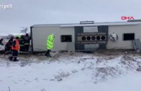 В Турции перевернулся автобус с туристами, шестеро погибших
