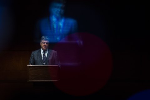 Порошенко назвал условием выборов на Донбассе полицейскую миссию ОБСЕ