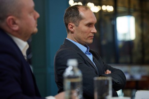 Медіарух звинуватив ДБР в тиску на журналіста Бутусова