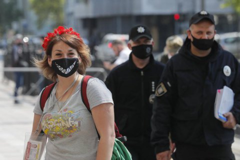 За добу найбільше нових випадків коронавірусу виявили у Києві