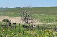 На Харківщині авто наїхало на вибухівку, загинула жінка