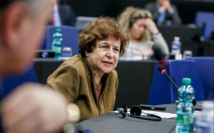 У Латвії розслідують можливу співпрацю євродепутатки Жданок і ФСБ