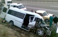 В Крыму столкнулась маршрутка и грузовик, 17 пострадавших