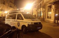 На Андреевском спуске в Киеве подростки бросали взрывчатку под ноги прохожим