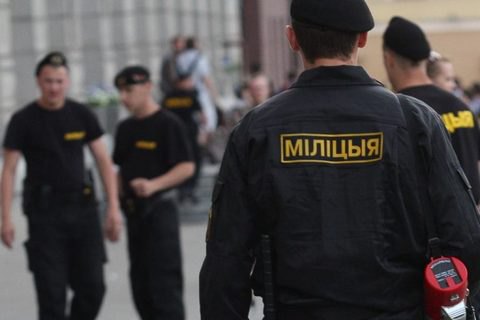 В Білорусі влаштували масові обшуки у журналістів "Радіо Свобода" і "Белсат"