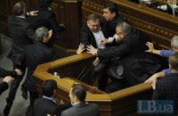 Колесниченко и миллионер Онищенко били оппозиционера ногами