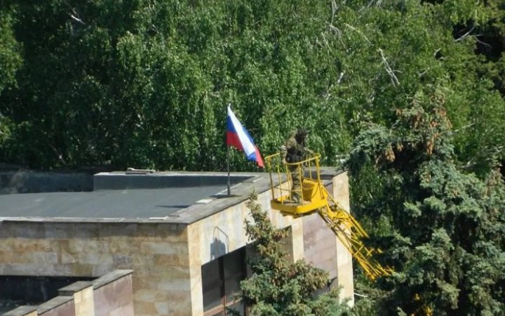 Окупанти захопили Світлодарськ на Донеччині