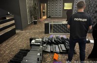 У Києві поліцейські "накрили" підпільну мережу гральних закладів із мільйонним прибутком